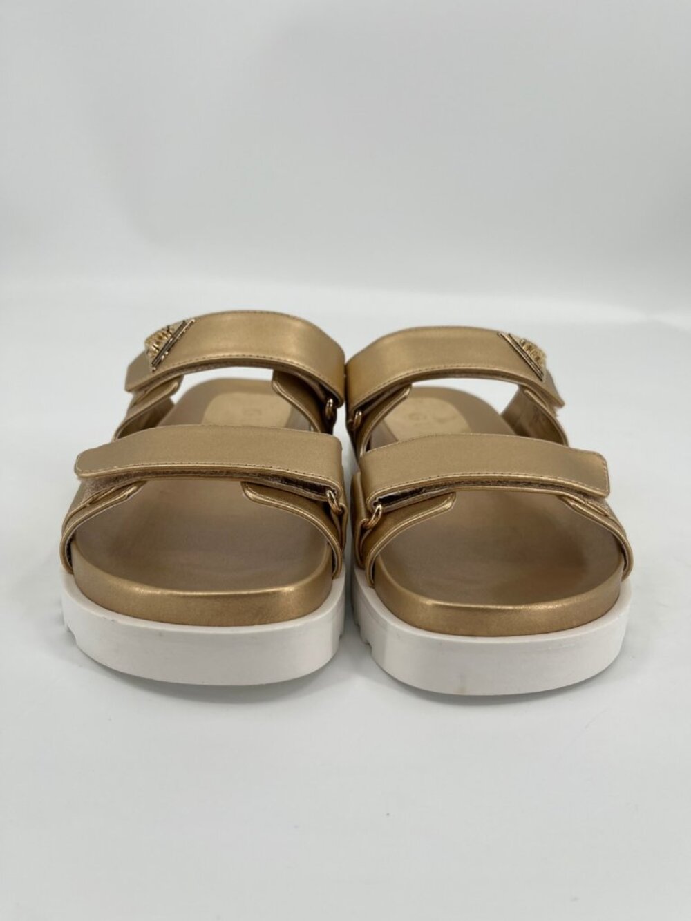 Guess Fabula Lug Sole Sandals Gold Size 9M Faux Leather Hook Loop Platform Slide - Picture 3 of 15